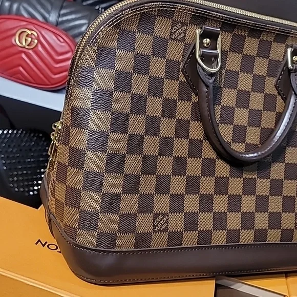 Louis Vuitton Alma PM Damier Bag - Picture 2 of 15